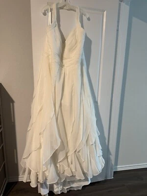 Vestido de novia estilo veneciano Foto 1 de 4