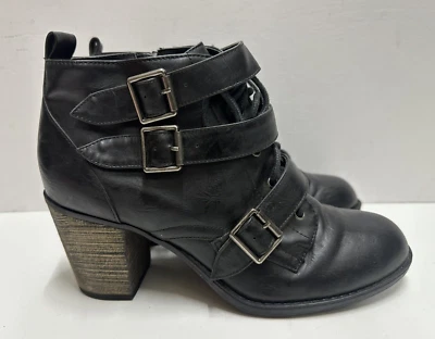 Diba women size 8.5 M black faux leather ankle booties - Image 1 of 4