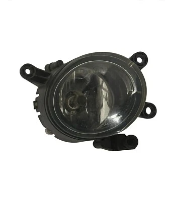 Audi A4 2004 convertible lado del pasajero derecho luz antiniebla OEM Foto 1 de 4