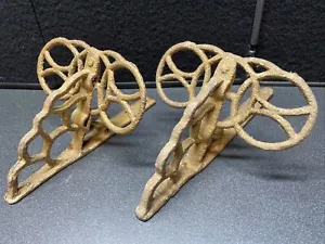 2pc VINTAGE CAST IRON SNOWBIRDS ROOF GUARDS ARCHITECHURAL SALVAGE 11.5in RINGS - Picture 1 of 10