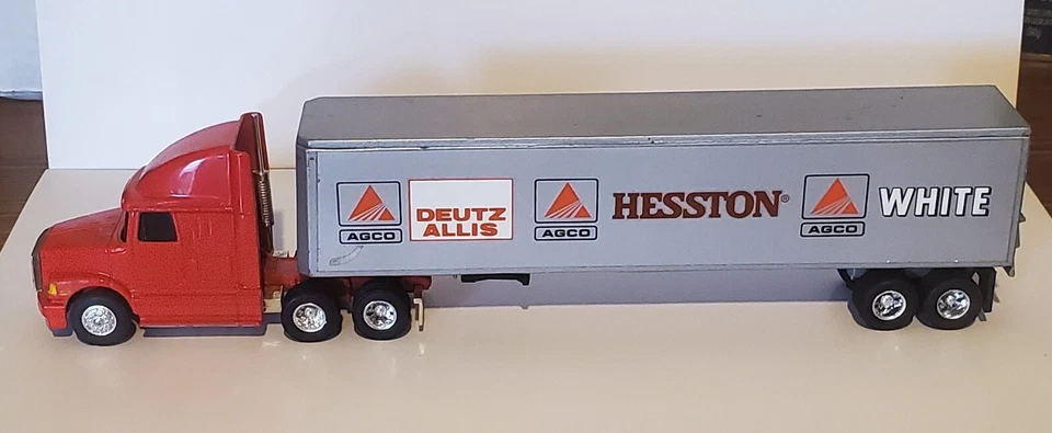 Ertl Agco Deutz Allis Hesston Blanco Semi Usado 1/64 Foto 1 de 3