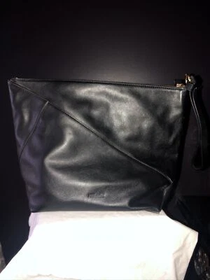 Bolso de Mano Diane Von Furstenberg Cuero Origami Negro Muñequera Foto 1 de 4