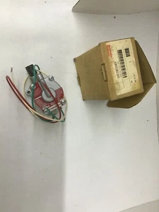 Schrader Bellows K045302349 Solenoid Valve 0-130 PSI 24 VDC 9 Watts - Picture 1 of 6