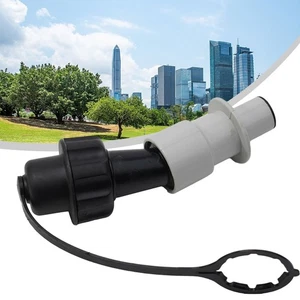 Say Goodbye to Oil Spills with this Chain Oil Filling System for Chainsaws - Picture 1 of 16