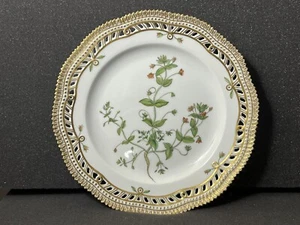 Royal Copenhagen Flora Danica Reticulated Luncheon Plate #5 - Picture 1 of 11