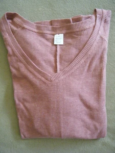 NEW Womens 3X BERRY V-Neck Ruffle Hem THERMAL TOP Blouse Lakeside Collection - Picture 1 of 8