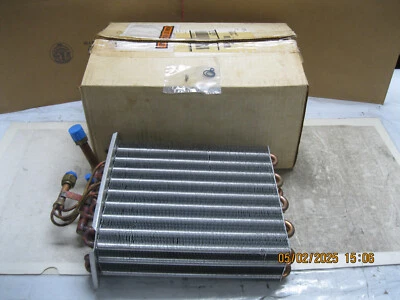 A/C Evaporator Core Global 4711452 fits 81-94 Saab 900 2.0L-L4 Foto 1 de 4