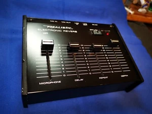 Realistic 32-1110B Electronic Reverb, Delay, Repeat, Depth, Mic & Line... - Picture 1 of 11