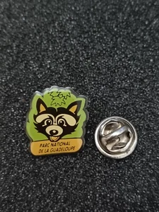 Pin's Pins Pin Enamel 43 France Département "PARC NATIONAL DE LA GUADELOUPE"  - Picture 1 of 1