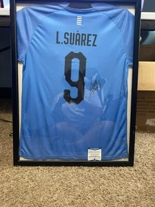Luis Saurez autographed soccer jersey. No Case! - Picture 1 of 3