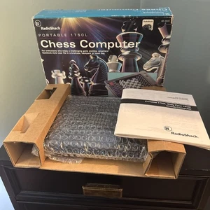 Vintage 1996 Radio Shack Chess Computer 600-2216 Portable 1750L New Opened - Picture 1 of 13