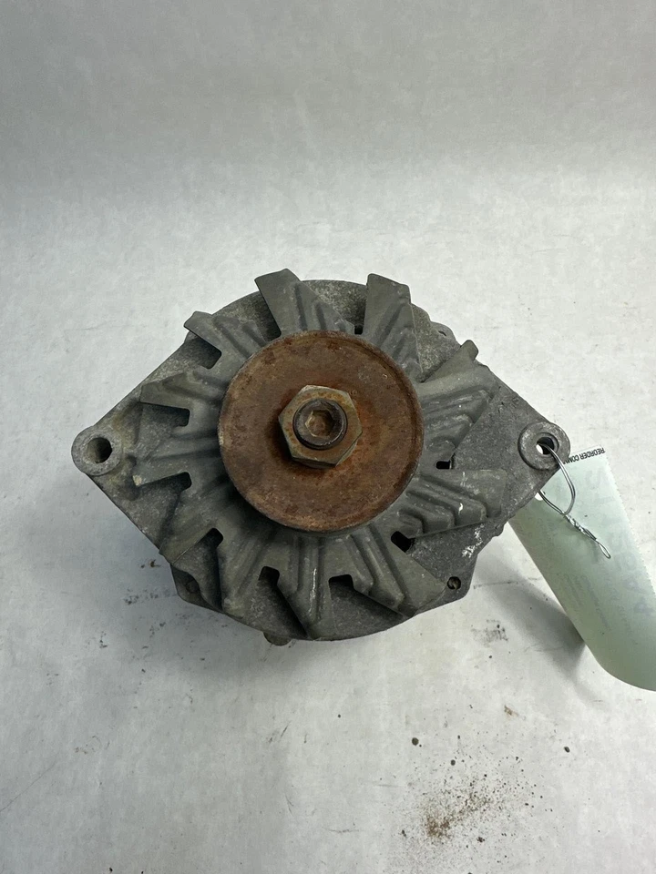 Alternador Chevrolet Chevy Corvette 69 70 71 72 73 74 75 76 77 78 79 80 81 82 Foto 1 de 4