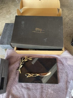 Michael Aram Marble Cheese Slicer Cutting Board 8" x 5" - Image 1 of 3