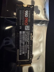 Samsung 980 PRO 2TB NVMe Internal SSD - Afbeelding 1 van 1