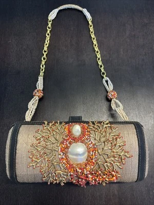 Cartera vintage Mary Frances marrón camel con cuentas con asa dorada Foto 1 de 3