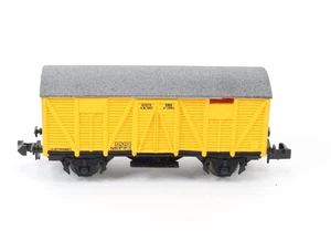 Ibertren N gedeckter Güterwagen gelb Afecto 1003 - Bild 1 von 3