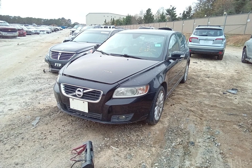 Transmissão automática Volvo V50 2011 fabricante de equipamento original 129K milhas - LKQ364002817 - Imagem 1 de 3