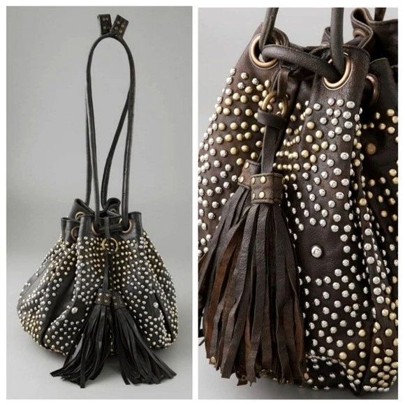 🆕️ $580 Bolso Cleobella Nevh con Cordón Negro Moto Bohemio Baddie Whimsigoth Foto 1 de 4