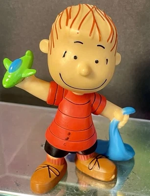 Just Play Peanuts Linus con Manta Avión 3 Pulgadas PVC Figura Juguete Decoración de Pasteles Foto 1 de 4