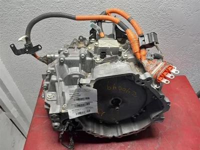 12-18 TOYOTA PRIUS V 1.8L AUTOMATIC TRANSMISSION 2ZRFXE VIN EU 7TH & 8TH Foto 1 de 4