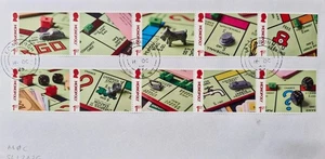 GB 2025 Set commemorativo di francobolli Monopoli usati molto belli su busta - Foto 1 di 3