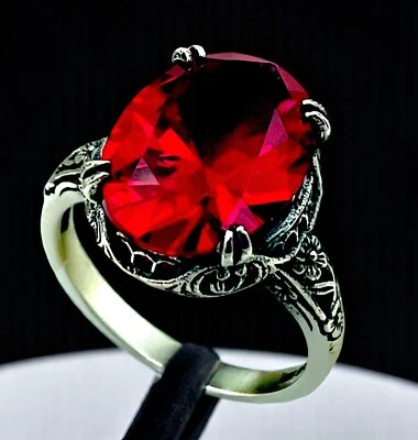 VINTAGE DESIGN 925 STERLING SILVER LAB-CREATED RUBY FLOWER RING            #1235 - Image 1 of 4
