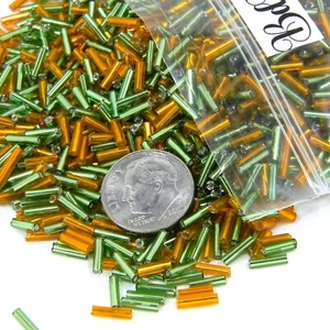 2.400 cuentas de tubo de corneta de vidrio naranja y verde de calabaza de Halloween de 1/4 de pulgada de largo de 6 mm - Imagen 1 de 2