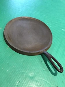 Wagner Ware Sidney O Cast Iron Griddle Skillet No. 8 Pancake Nice Condition - Picture 1 of 10