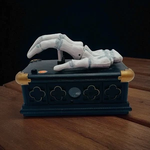 Gemmy Skeleton Hand Playing Kimmel Piano Animated Musical Halloween Prop - Picture 1 of 9