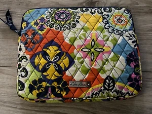 NWOT Vera Bradley Rio Tablet Sleeve - Picture 1 of 2