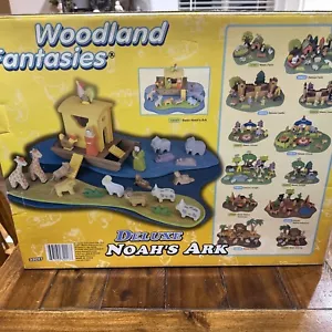 Vintage Woodland Fantasies Deluxe Noahs Arche 20-teiliges Holzspielset 32017 NEU!! Neu im Karton - Bild 1 von 8