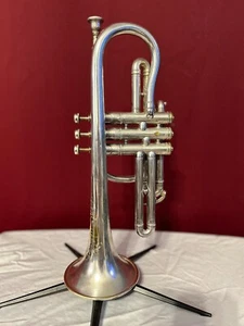 1914 Frank Holton Cornet Silver Plated with Gold Engraving - Very Rare - Picture 1 of 6