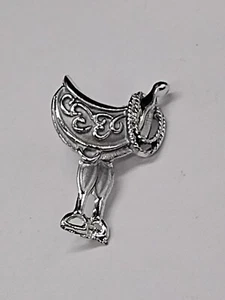 Pin de solapa de novedad para silla de montar de caballo Silvertone - Imagen 1 de 6