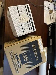 Sony VPL-HW40ES Projector New Replacement Bulbs - Picture 1 of 1