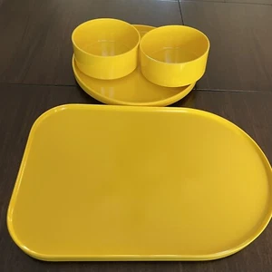 Vintage Heller Vignelli Yellow Melamine 4 Pcs: Tray, Plate, 2 Snack Bowls. MCM - Picture 1 of 12