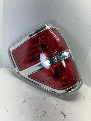 2009 2010-2014 FORD F150 DRIVER/LEFT SIDE REAR BRAKE TAIL LIGHT LAMP OEM - Image 1 of 4
