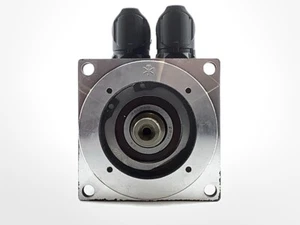 MCS06I41-RS0B0-A11N-ST5S00N-R0SU - LENZE Moteur OCCASION - Imagen 1 de 3