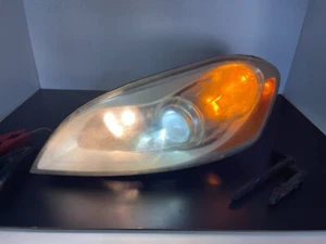 2010 - 2013 Volvo XC60 Left Driver Xenon HID Headlight OEM CLOUDY LENS - Foto 1 di 23
