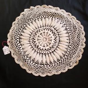 Ancien napperon 35 cm - Picture 1 of 2