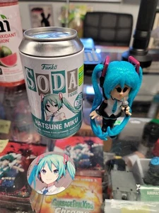 Funko Soda Vocaloid Hatsune Miku CHASE with Microphone 2022 Summer Convention Ex - Picture 1 of 3