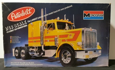 Monogram PETERBILT 359 CONVENTIONAL  No. 2500  1:16     Peterbilt 359 - Immagine 1 di 4