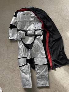 Disney Store Star Wars Stormtrooper Captain Phasma Kostüm Alter 5-6 Jahre Neu - Bild 1 von 3