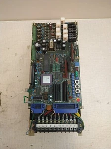 Servocontrolador usado YASKAWA CACR-SR15SZ1SS  - Imagen 1 de 8