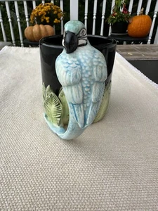 Bergschrund Seattle 1991 Tropical Parrot Bird Handle Mug - Picture 1 of 7