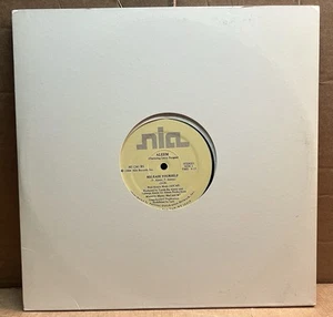 Aleem Release Yourself 1984 12-inch EP Vinyl Record Nia Ni 1241 Stereo VG+ Black - Foto 1 di 2