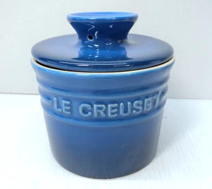 Vajilla campana mantequilla gres cobalto azul Le Creuset Marsella, NOOB con etiqueta - Imagen 1 de 3