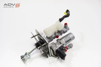 Lexus LS460 LS600H 2007-2017 freno de potencia cilindro maestro y depósito OEM Foto 1 de 4