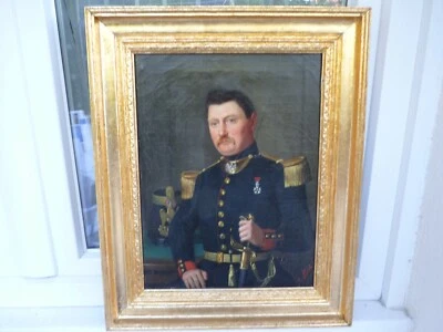 superbe toile a l'huile représentant un officier de la monarchie de juillet - Photo 1/3