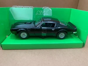 Pontiac Firebird Trans AM year 1972 black 1:24 Welly - Picture 1 of 6