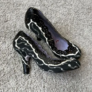 Irregular Choice Black White Leather Ruffle Scalloped Pump Womens 40.5 - Picture 1 of 9